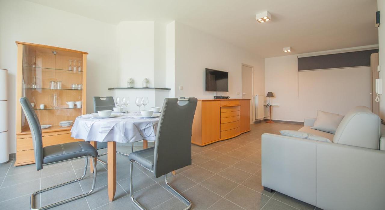 Studio Met Groot Zonneterras Centrum Oostende 外观 照片